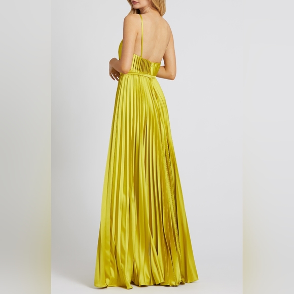 COPY - Brand new Macduggal jumpsuit - Picture 2 of 11